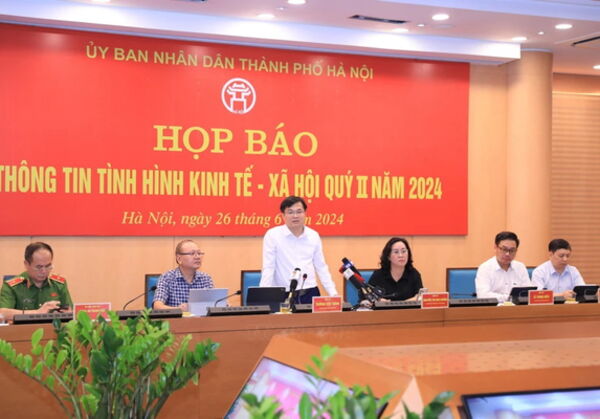 Hà Nội đã giải ngân bao nhiêu vốn đầu tư công trong 6 tháng
đầu năm?