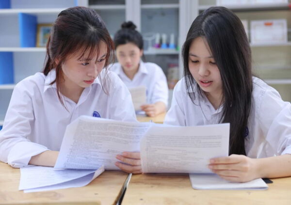 Hà Nội công bố cấu trúc định dạng, đề minh hoạ 7 môn thi vào lớp 10 từ năm 2025