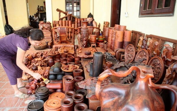 Sức sống mới ở làng nghề tiện gỗ Nhị Khê có lịch sử hàng
trăm năm tuổi