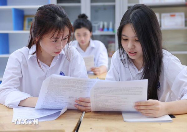 Hà Nội công bố hạ điểm chuẩn vào lớp 10 THPT công lập năm 2025