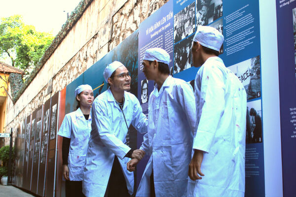 Đau thương và hào hùng ký ức bảo vệ Thủ đô hơn nửa thế kỷ
trước